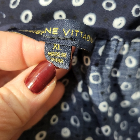 Adrienne Vittadini Women's Balloon Sleeved Ruched Neck Top - Picture 8 of 12